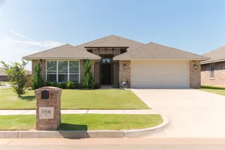 Sold home at 8500 NW 77th Street