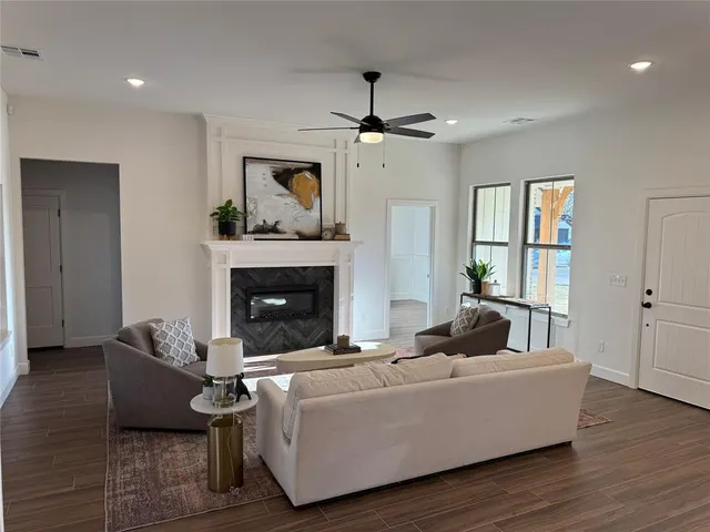 Photo 3 — 2676 Pistache Way, Newcastle, OK 73065