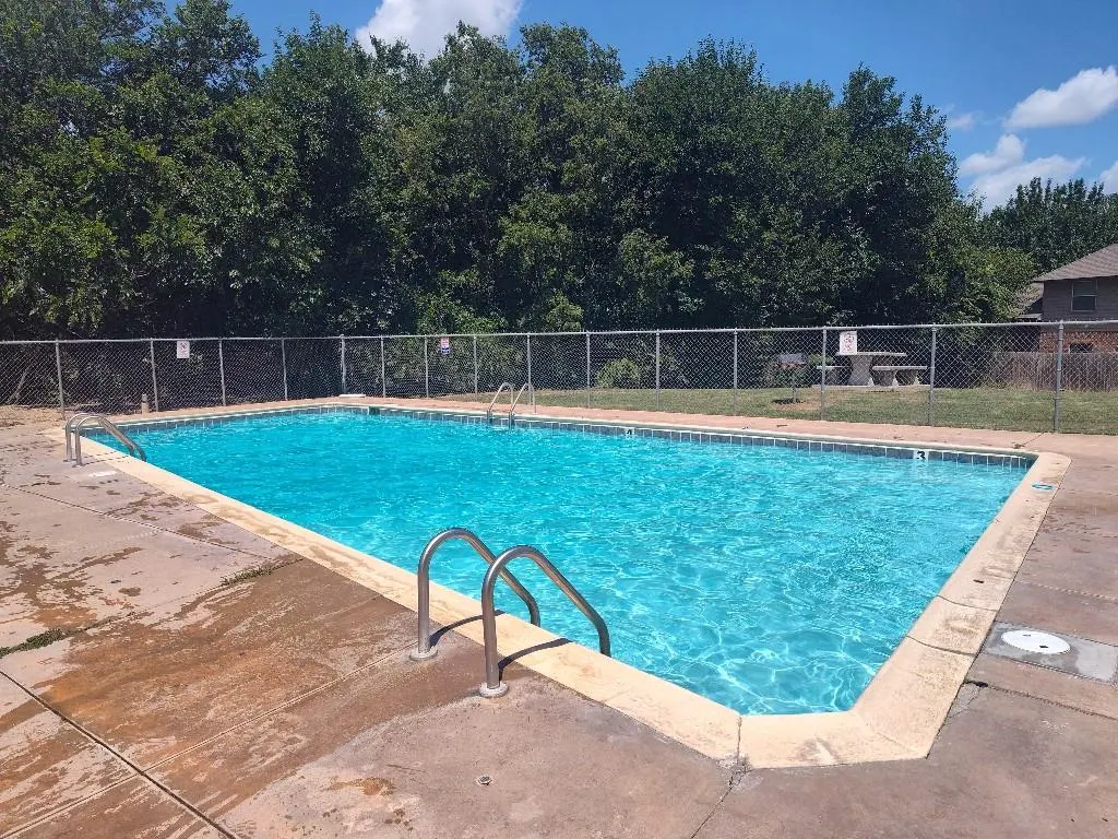 Photo 25 — 415 Okarche, Enid, OK 73701