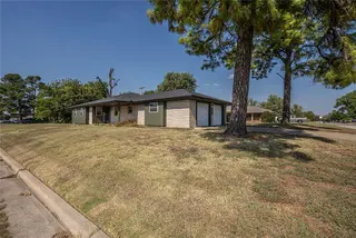 Sold home at 7909 S Villa Avenue