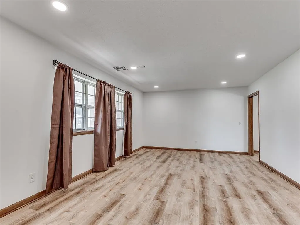 Photo 5 — 4325 NW 44th Street, Oklahoma City, OK 73112