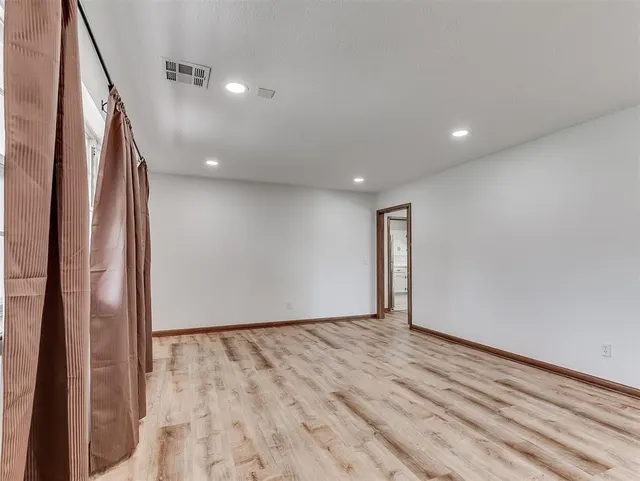 Photo 6 — 4325 NW 44th Street, Oklahoma City, OK 73112
