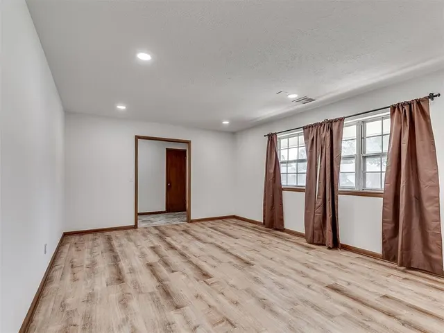 Photo 8 — 4325 NW 44th Street, Oklahoma City, OK 73112