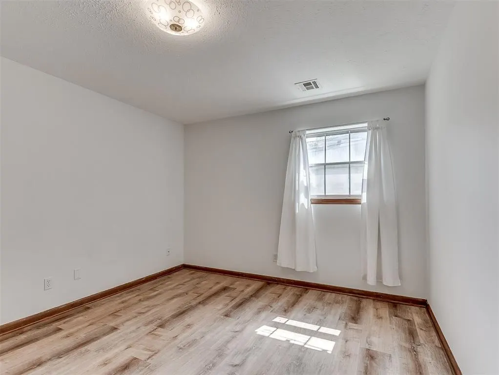 Photo 31 — 4325 NW 44th Street, Oklahoma City, OK 73112