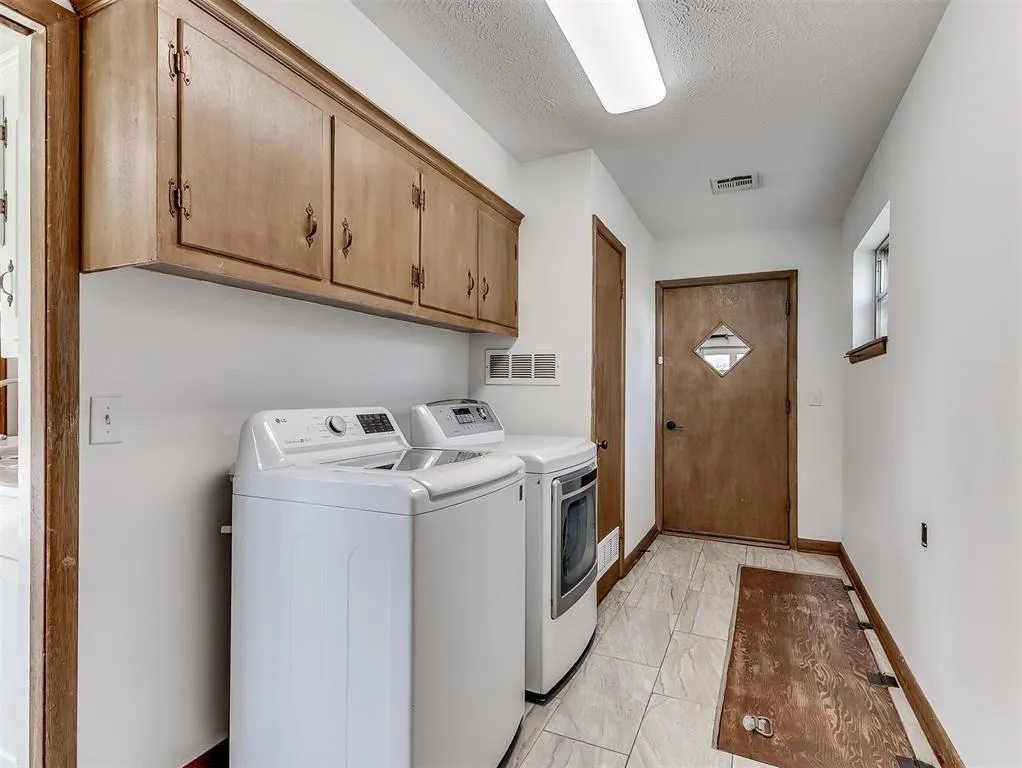 Photo 40 — 4325 NW 44th Street, Oklahoma City, OK 73112