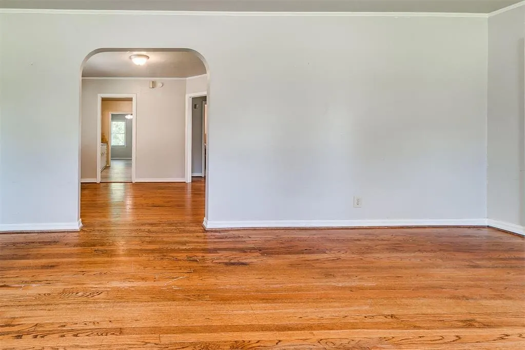Photo 5 — 2537 NW 31st Street, Oklahoma City, OK 73112