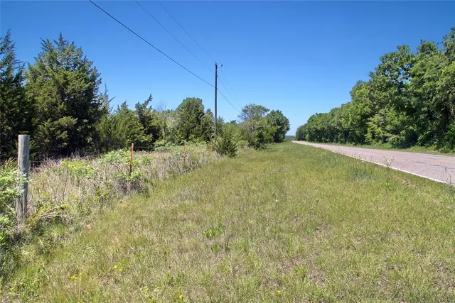 Photo 2 — 11541 N Triple X Road, Jones, OK 73049
