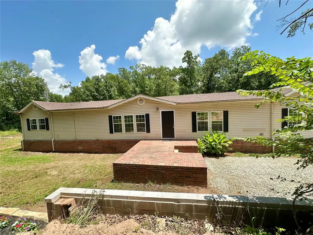 Photo 2 — 34650 Sunset Oaks Drive, Tecumseh, OK 74873