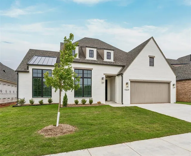 Photo 3 — 15629 Stillmeadows Drive, Edmond, OK 73013
