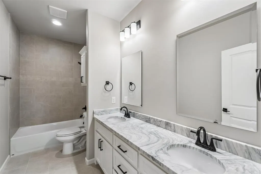 Photo 32 — 15629 Stillmeadows Drive, Edmond, OK 73013