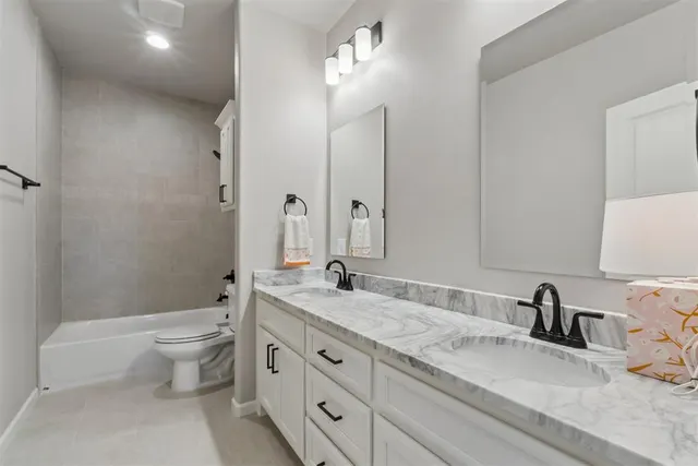 Photo 7 — 15629 Stillmeadows Drive, Edmond, OK 73013