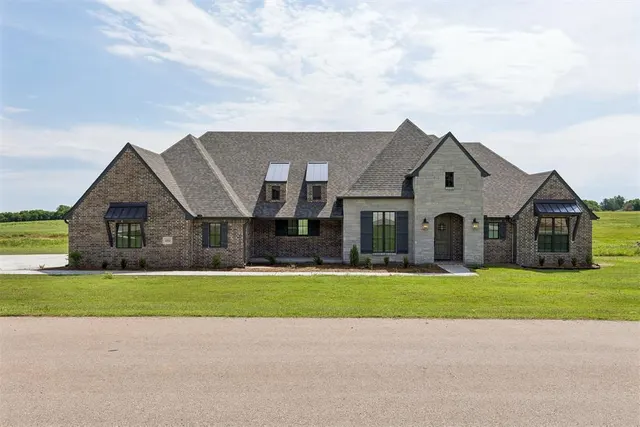 Front exterior — 1152 Trunci Way, Newcastle, OK 73065