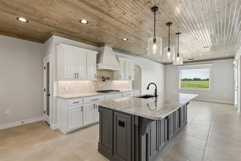 Photo 11 — 1152 Trunci Way, Newcastle, OK 73065