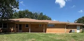 Photo 2 — 1208 N Indiana Street, Weatherford, OK 73096