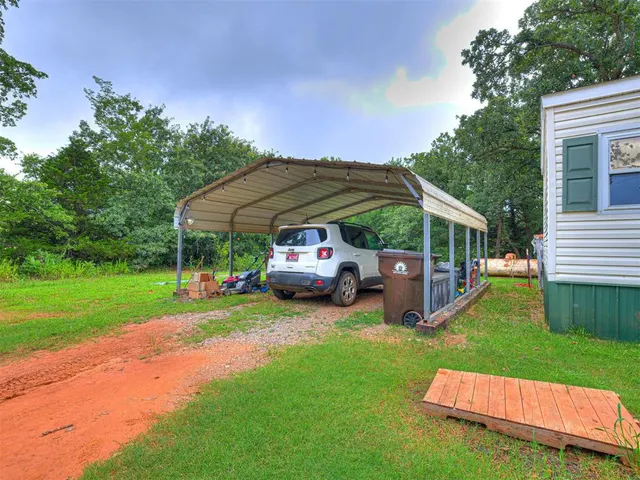 Photo 2 — 15251 E Waterloo Road, Arcadia, OK 73007