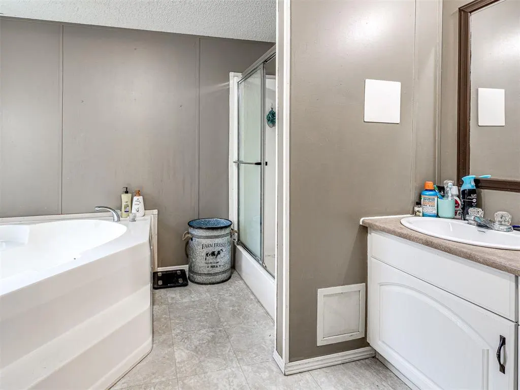 Photo 13 — 15251 E Waterloo Road, Arcadia, OK 73007