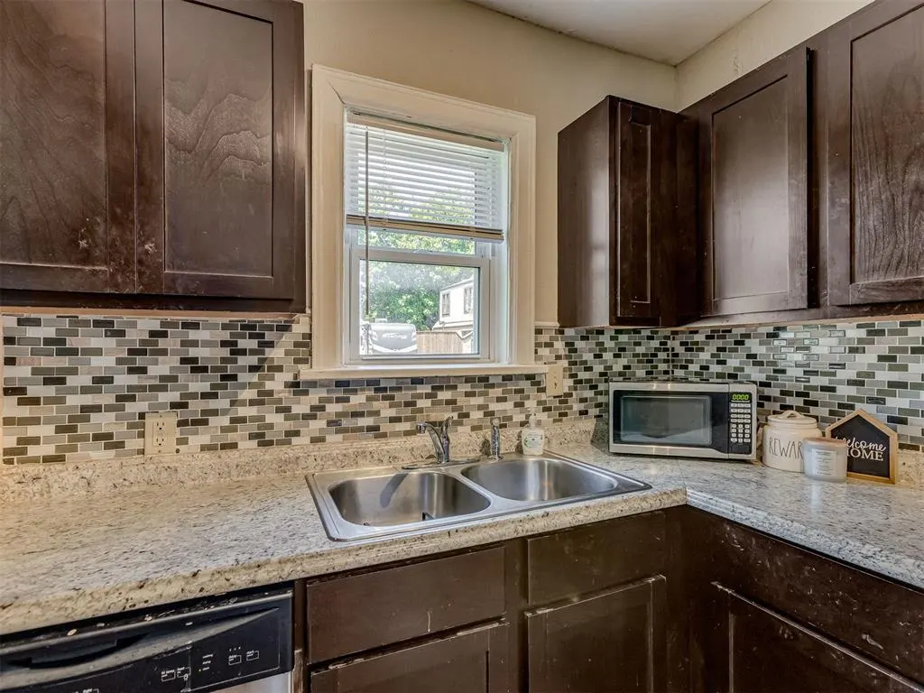 Photo 13 — 2769 NW 19th Street, Oklahoma City, OK 73107
