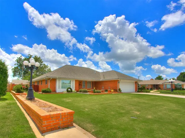 Front exterior — 1432 SW 71ST Street, Oklahoma City, OK 73159
