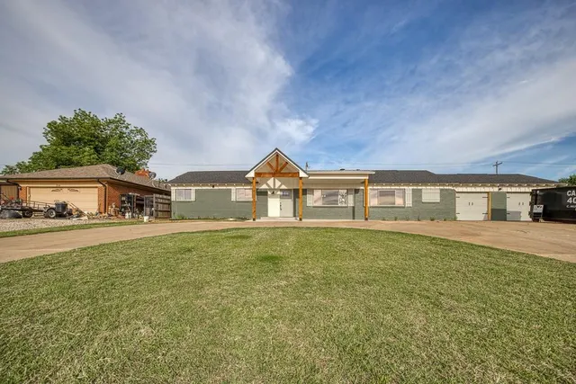 Front exterior — 1212 S Main Street, Kingfisher, OK 73750