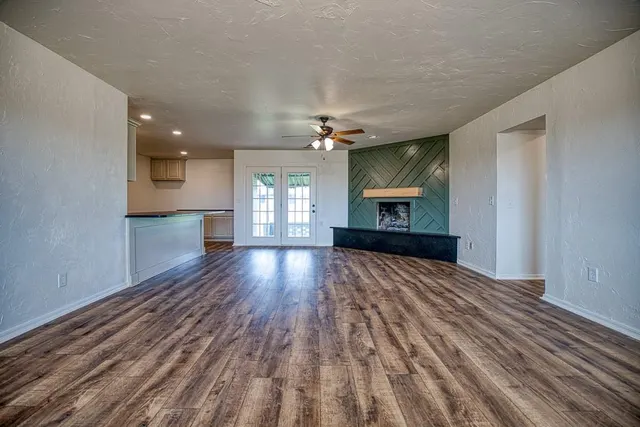 Photo 7 — 1212 S Main Street, Kingfisher, OK 73750