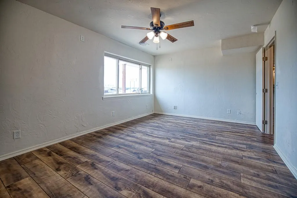Photo 19 — 1212 S Main Street, Kingfisher, OK 73750