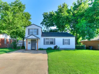 Sold home at 3225 SE 20th Street