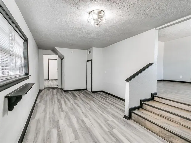 Photo 8 — 3225 SE 20th Street, Oklahoma City, OK 73115