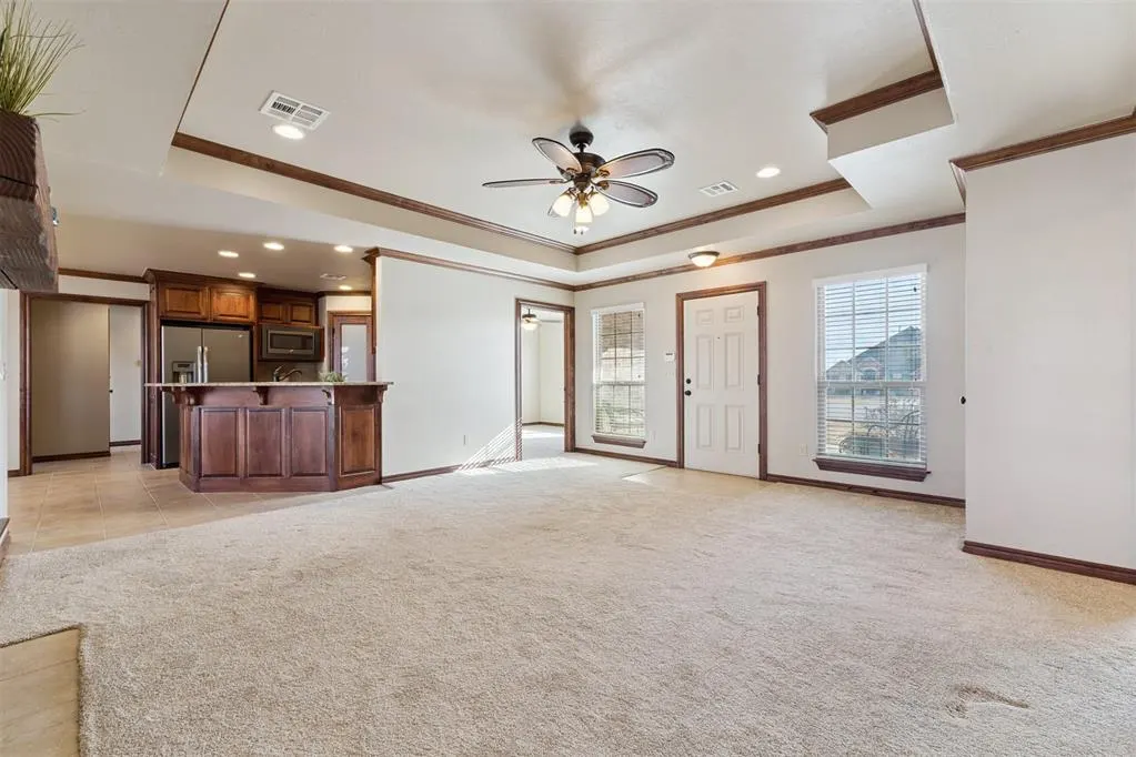 Photo 6 — 38604 Collina Drive, Shawnee, OK 74804