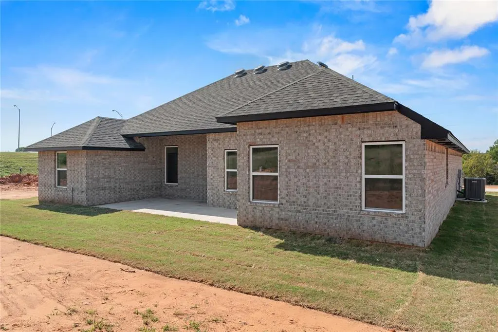 Photo 29 — 1249 Jerzee Mae Road, Blanchard, OK 73010