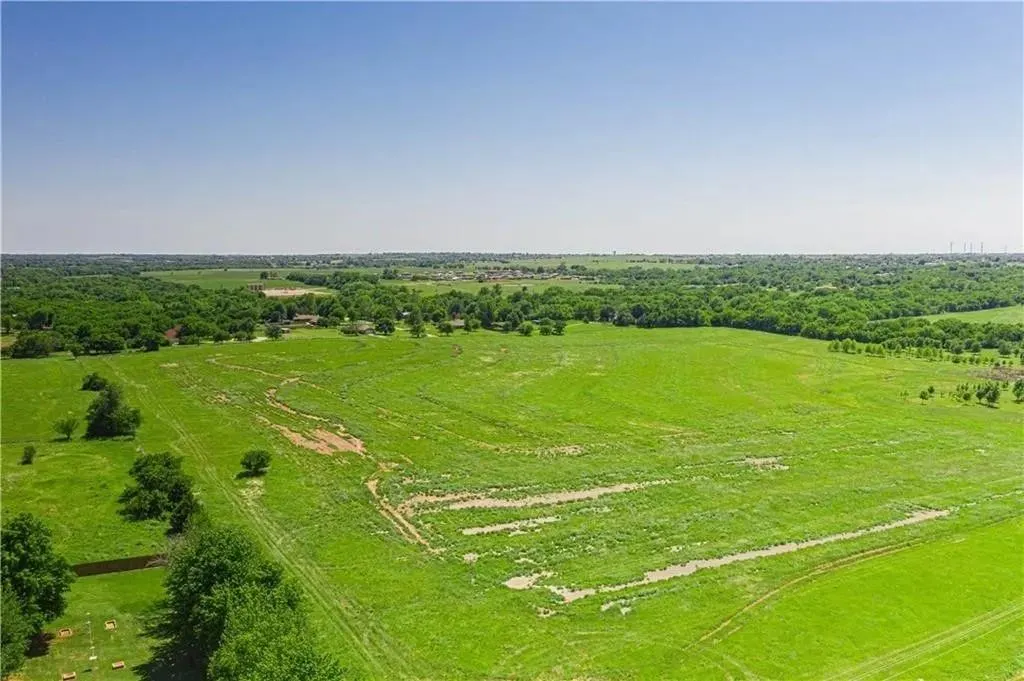 Front exterior — 3600 E 37 Highway, Tuttle, OK 73089