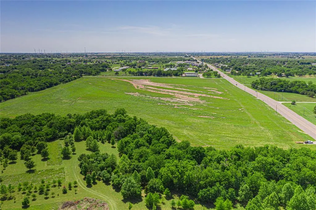 Photo 4 — 3600 E 37 Highway, Tuttle, OK 73089