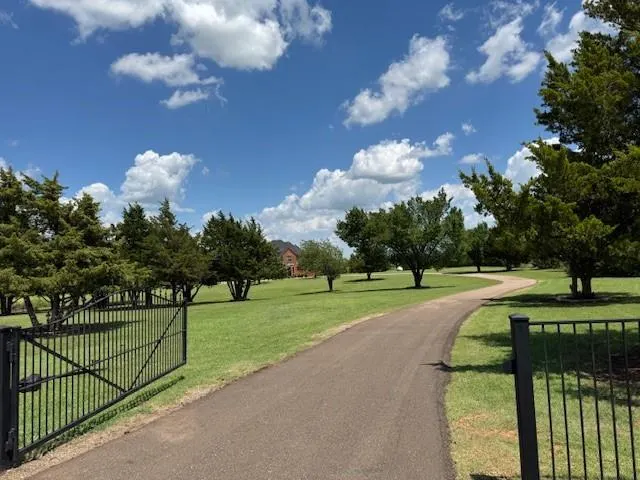Photo 3 — 14200 S MacArthur Boulevard, Edmond, OK 73025
