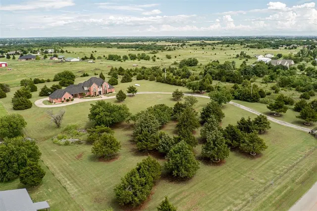 Photo 7 — 14200 S MacArthur Boulevard, Edmond, OK 73025