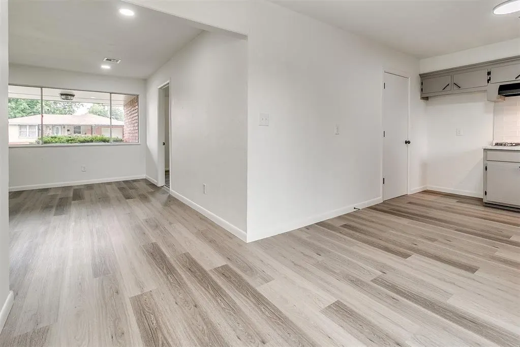 Photo 12 — 2733 SW 54th Place, Oklahoma City, OK 73119