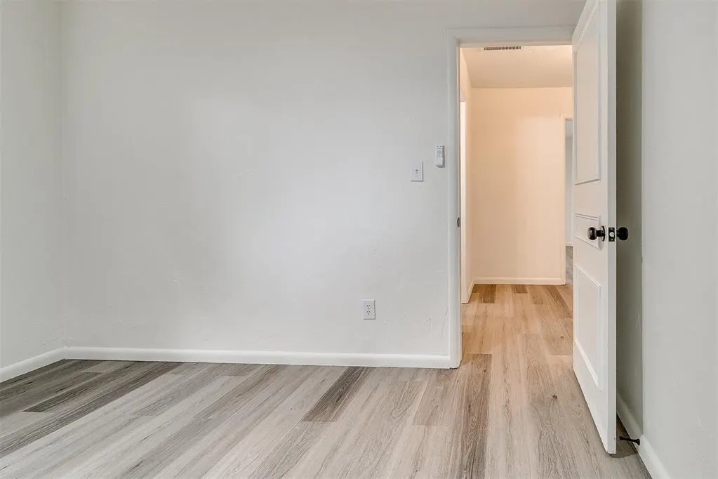 Photo 28 — 2733 SW 54th Place, Oklahoma City, OK 73119