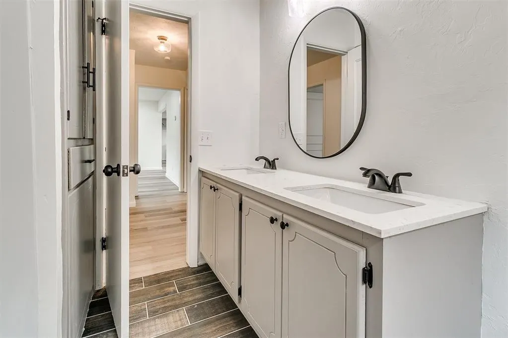 Photo 32 — 2733 SW 54th Place, Oklahoma City, OK 73119