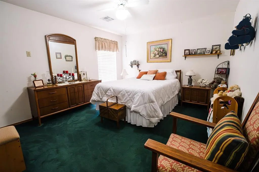 Photo 14 — 207 S McClure Avenue, Pauls Valley, OK 73075
