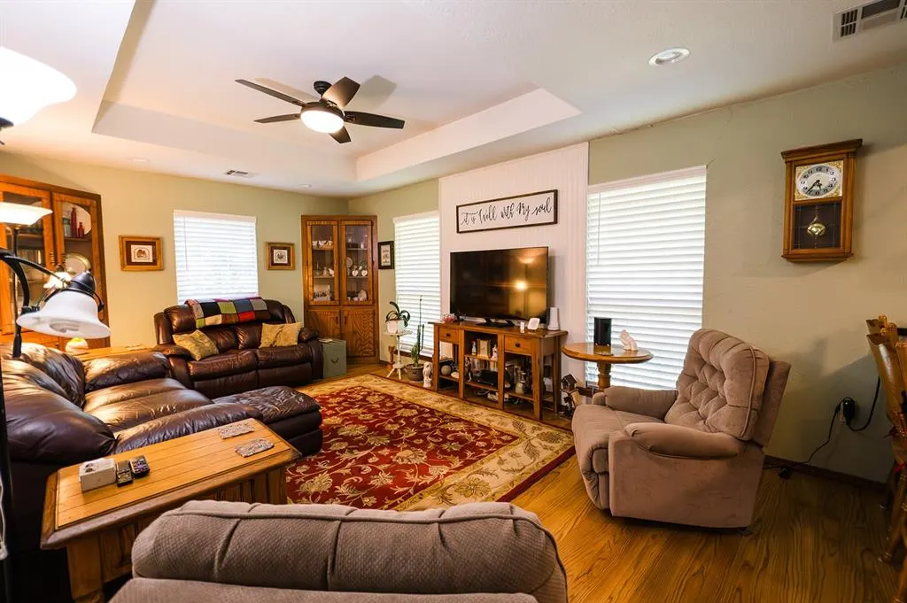 Photo 25 — 207 S McClure Avenue, Pauls Valley, OK 73075