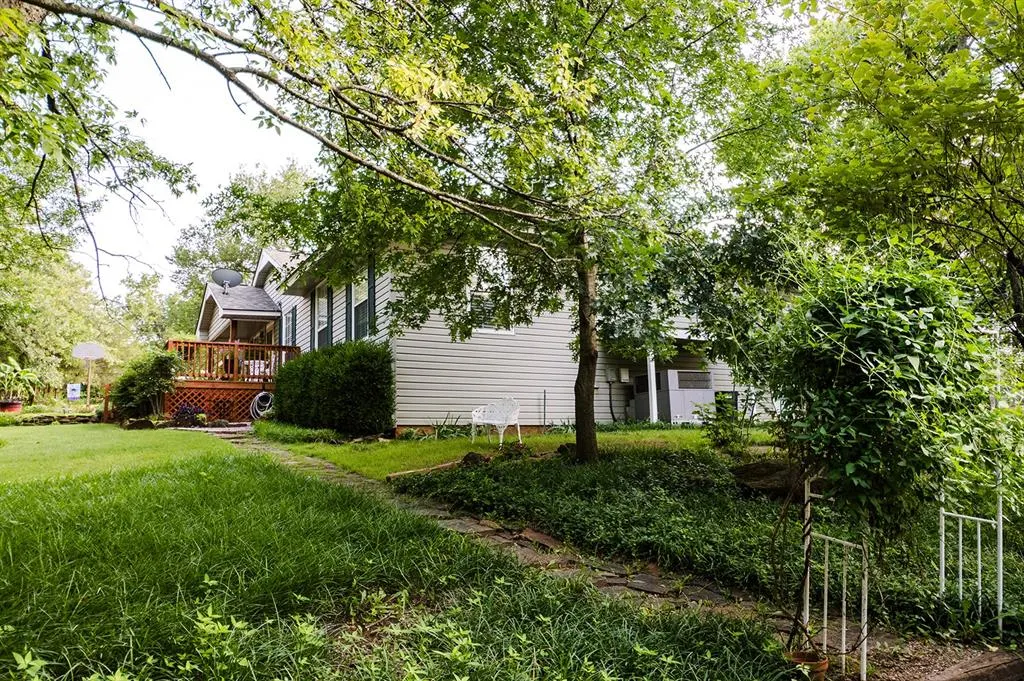 Photo 47 — 207 S McClure Avenue, Pauls Valley, OK 73075
