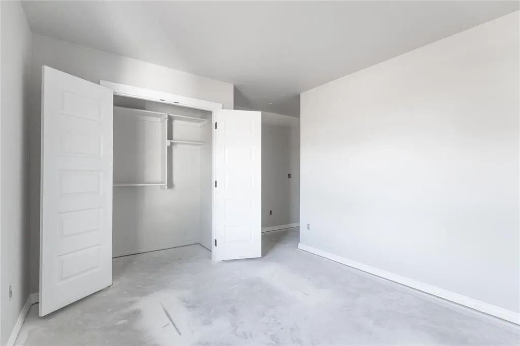 Photo 10 — 2913 Crossover Court, Moore, OK 73160
