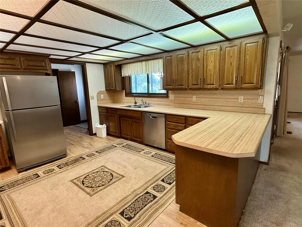 Photo 4 — 2608 Sunset Drive, Clinton, OK 73601