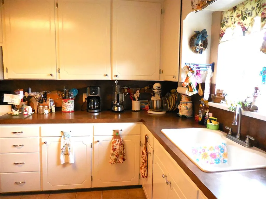 Photo 12 — 1420 W 17 th Street, Sulphur, OK 73086