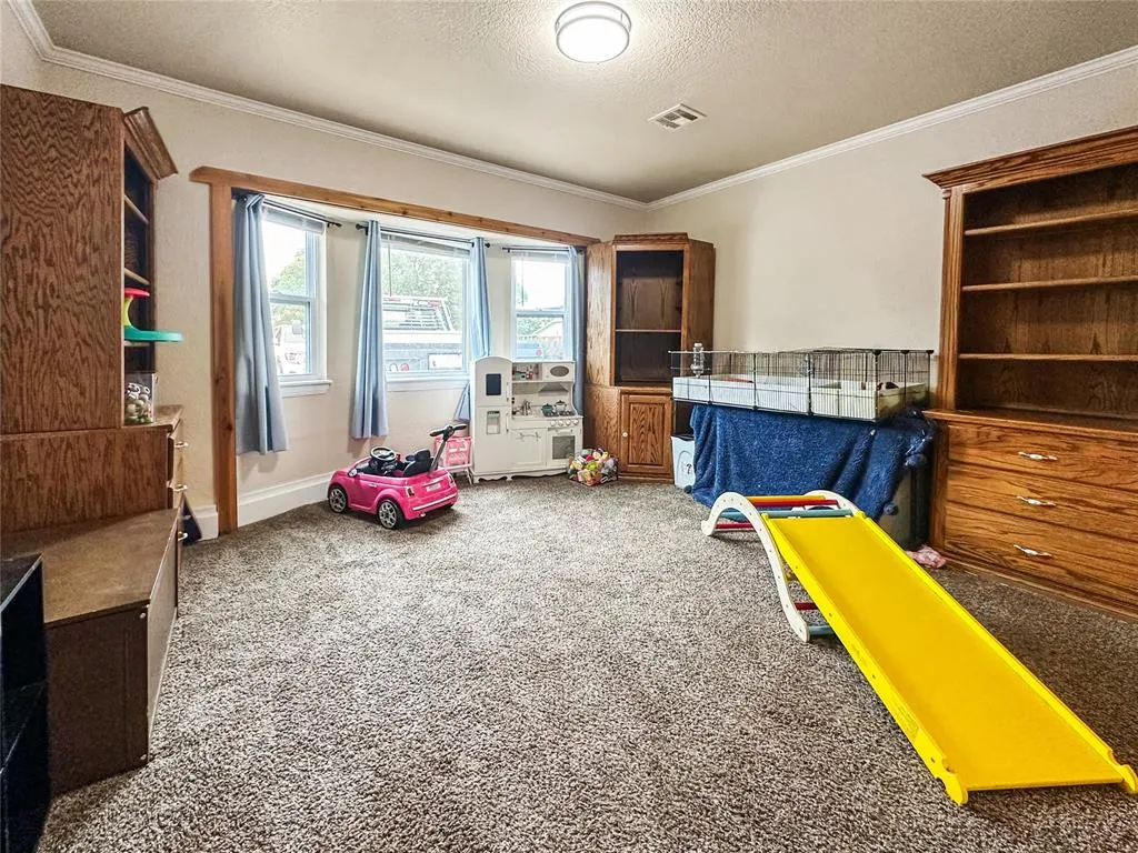 Photo 14 — 202 N Plum Avenue, Union City, OK 73090