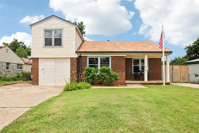 Front exterior — 3213 SE 20th Street, Del City, OK 73115