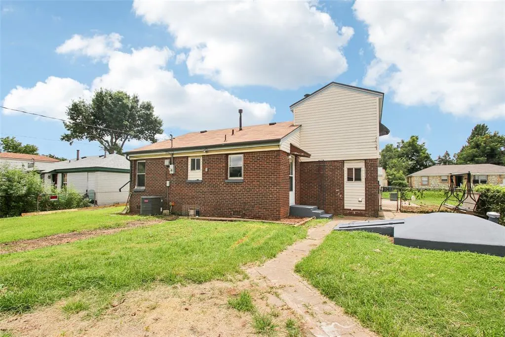 Photo 31 — 3213 SE 20th Street, Del City, OK 73115