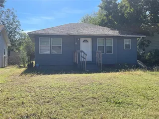 Sold home at 1152 NW 82nd Street