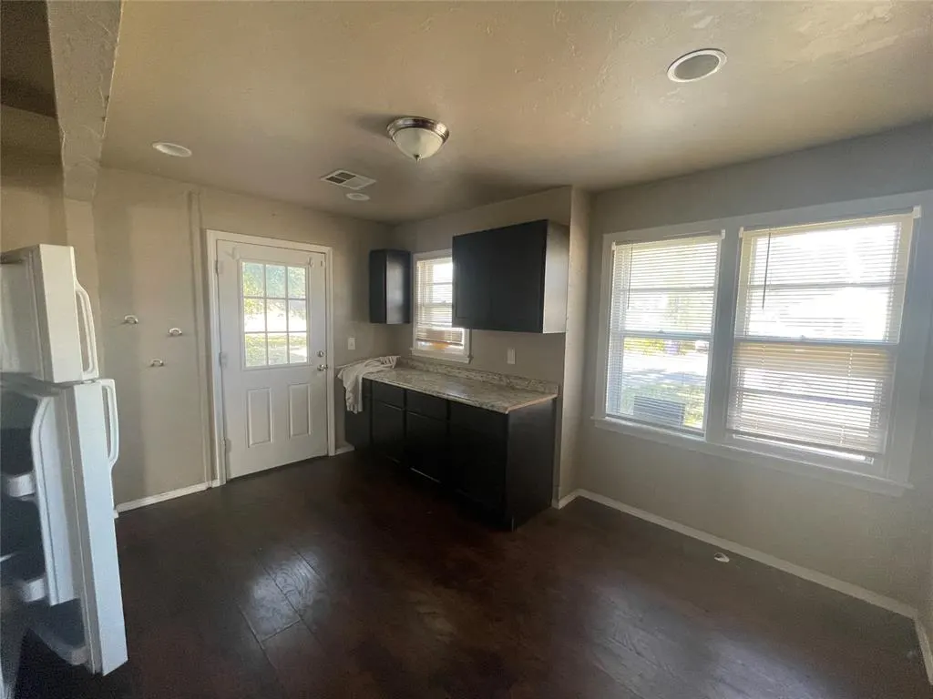 Photo 10 — 1152 NW 82nd Street, Oklahoma City, OK 73114