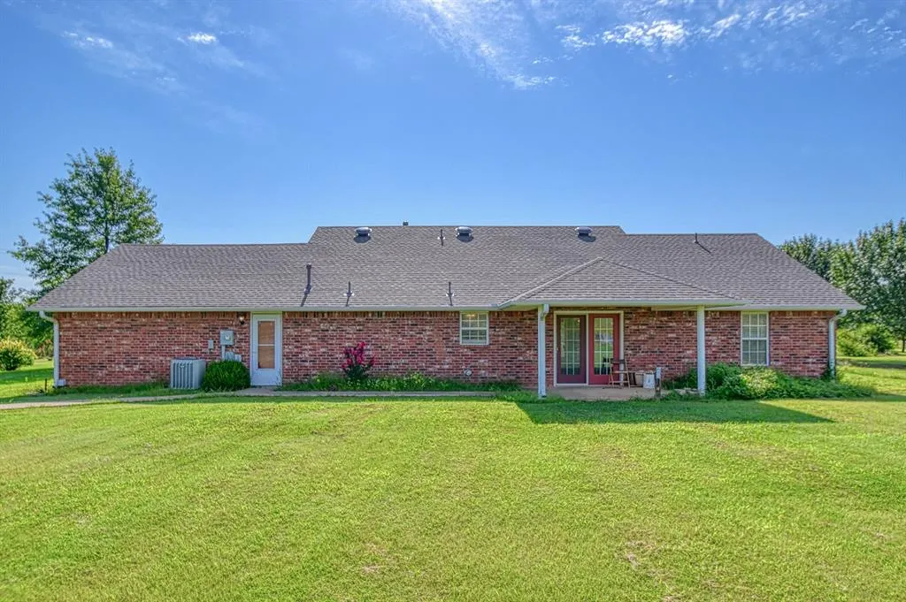 Photo 27 — 1415 N Santa Fe Road, Davenport, OK 74026