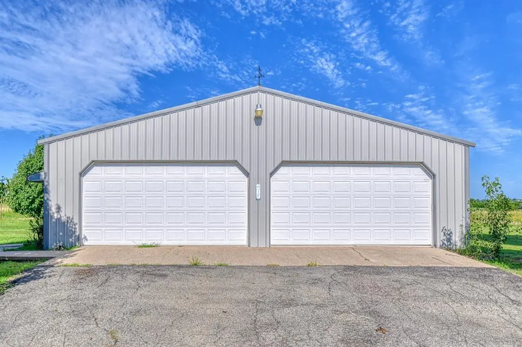 Photo 33 — 1415 N Santa Fe Road, Davenport, OK 74026