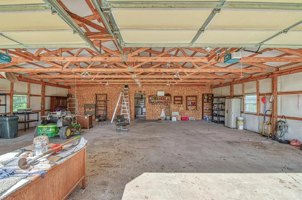 Photo 35 — 1415 N Santa Fe Road, Davenport, OK 74026